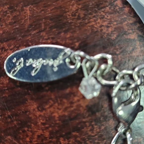 Necklace - Picture 3 of 4